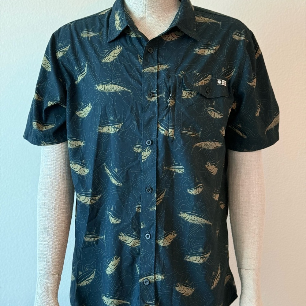 Salty Crew Black and Gold Casual Button Down Shirt